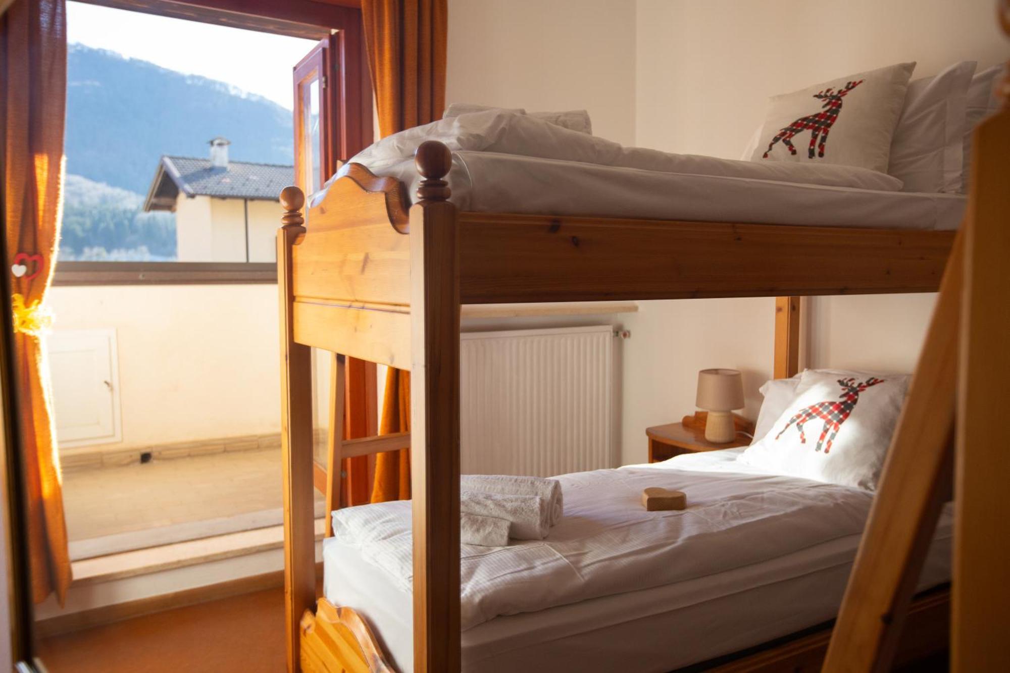 Bike & Bikers Hotel Restaurant Ampezzo Exteriör bild