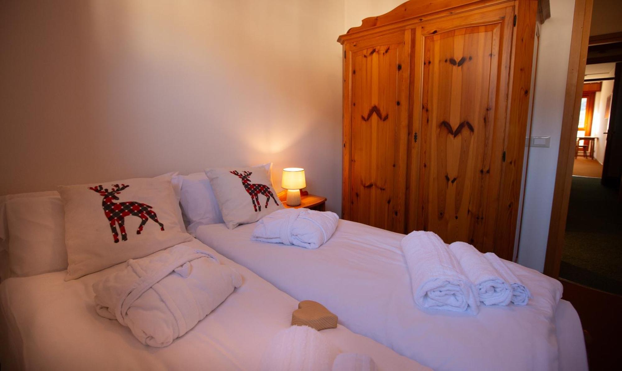 Bike & Bikers Hotel Restaurant Ampezzo Exteriör bild