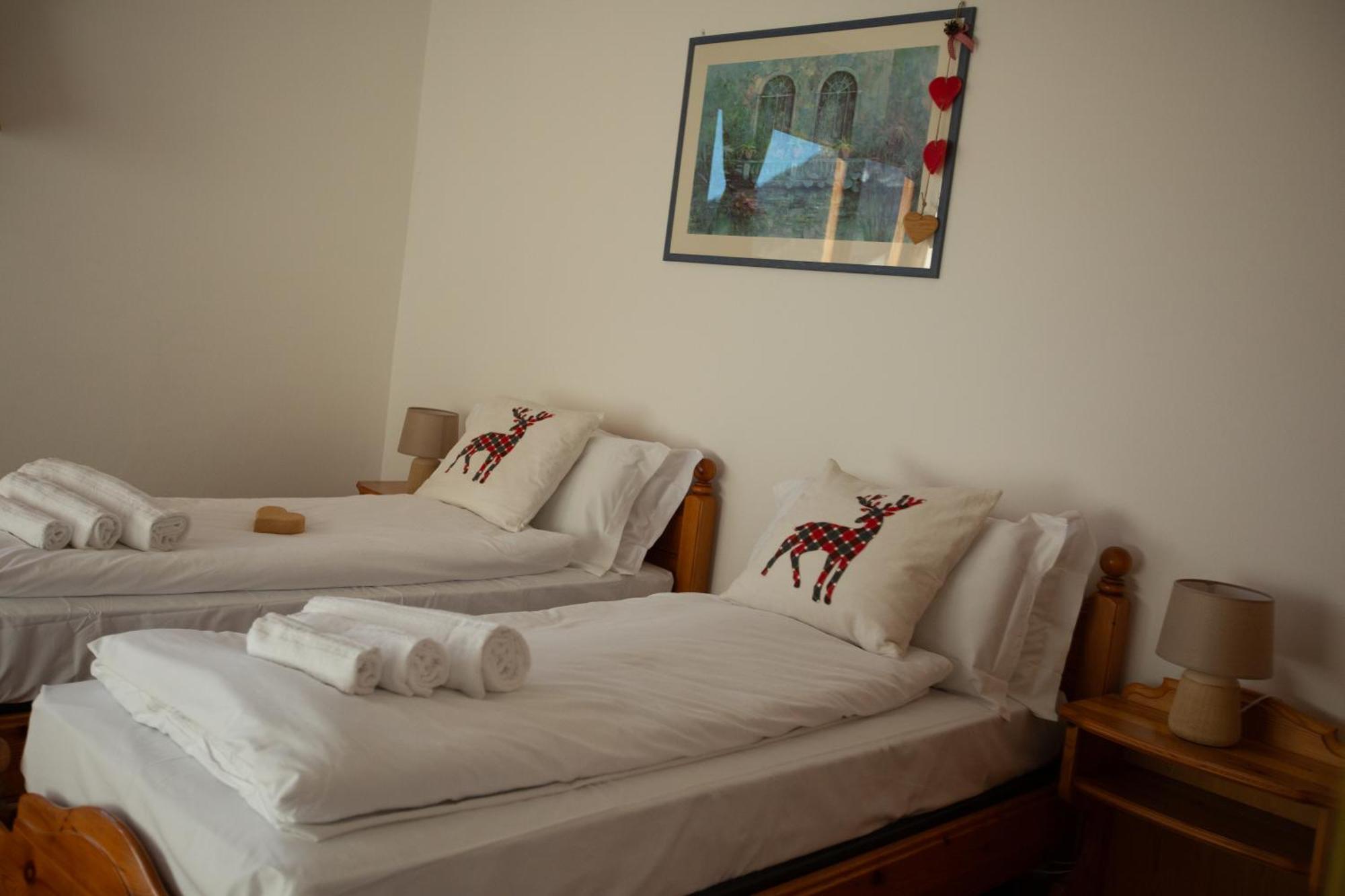 Bike & Bikers Hotel Restaurant Ampezzo Exteriör bild